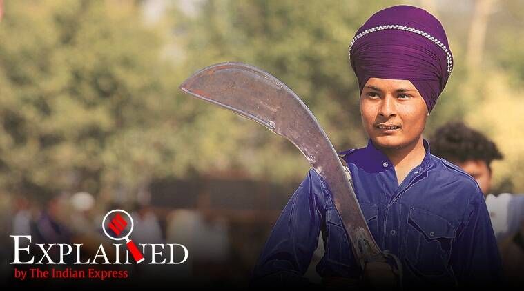 Punjab Police Sikh picado à mão, Nihangs Sikh, comunidade Sikh Nihangs, que são Nihangs, Nihangs Sikhs,