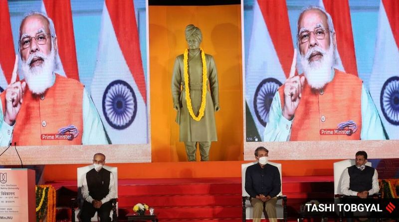 estátua de jnu vivekananda, pm modi unviels estátua de jnu vivekananda, estátua de jnu vivekananda controvérsia, estátua de jnusu protesto de vivekananda