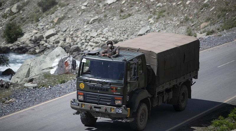 Notícias de fronteira Índia China, Notícias Índia China, disputa de fronteira Índia China, Ladakh, disputa LAC, Lago Pangong, China, Indian Express