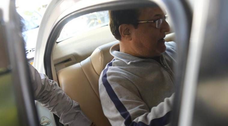 Sim Crise do banco, Rana Kapoor, Rana Kapoor presa, Sim Retirada do banco limitada, Sim Fiasco do banco, Sim Banco RBI, Notícias de negócios, Indian Express