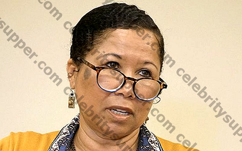Celia Williamson Networth