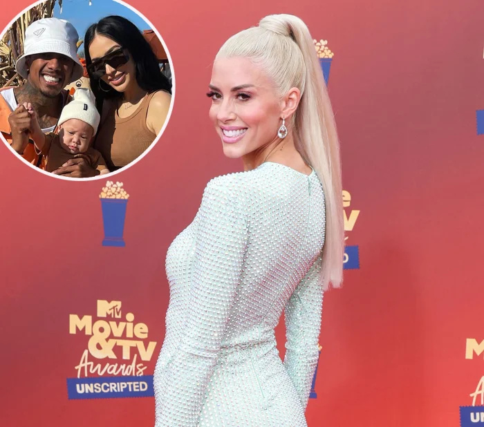 A grávida Heather Rae Young brinca que está 'em treinamento' enquanto conhece 'Selling Sunset' Costar Bre Tiesi e o filho de Nick Cannon
