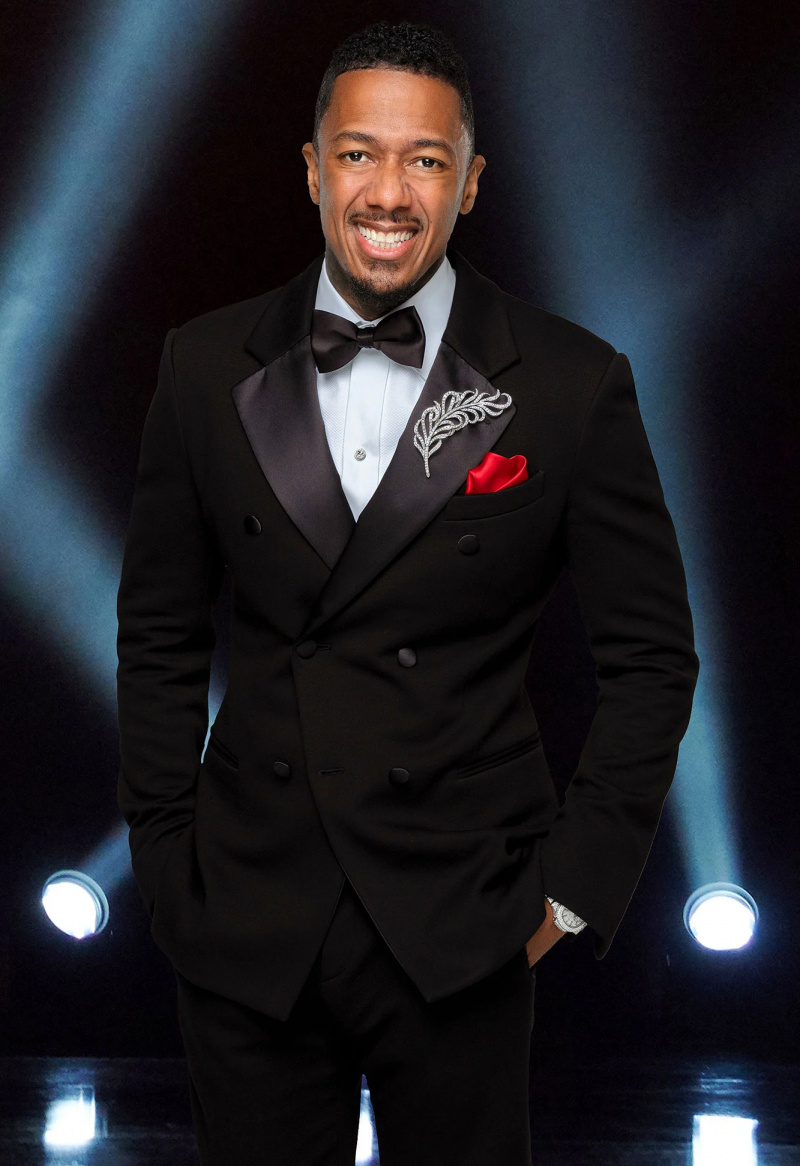 Nick Cannon revela sua maior culpa por ter 11 filhos como cantor mascarado em 2021