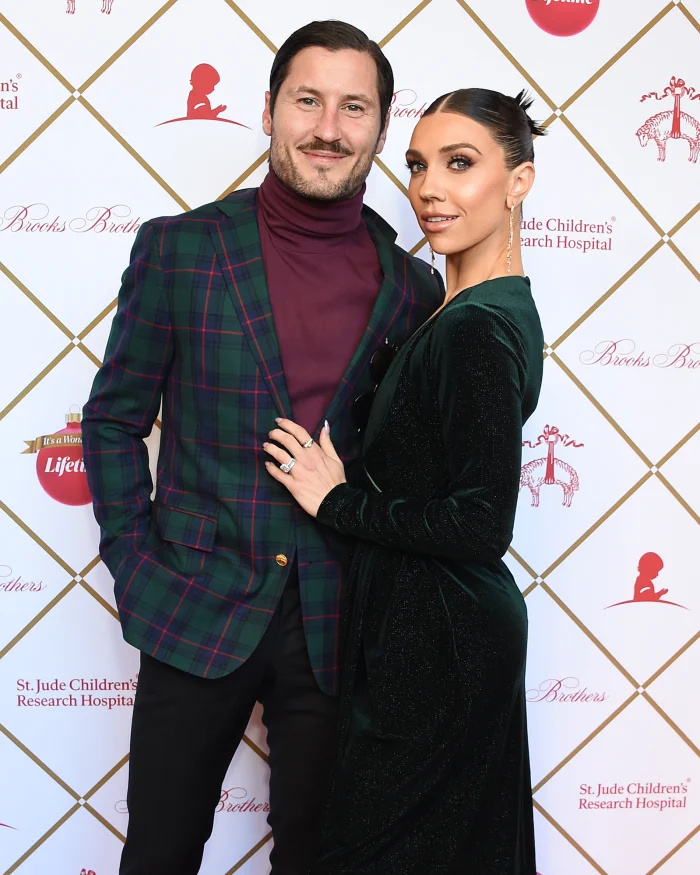 Jenna Johnson compartilha a primeira filmagem de seu filho com o marido Val Chmerkovskiy: veja a foto adorável