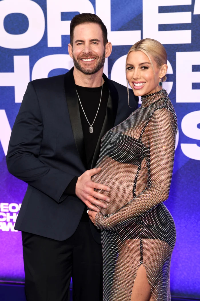 Heather Rae Young e Tarek El Moussa provocam que 'não finalizaram' seu bebê's Name: 'We Don’t Know Completely'