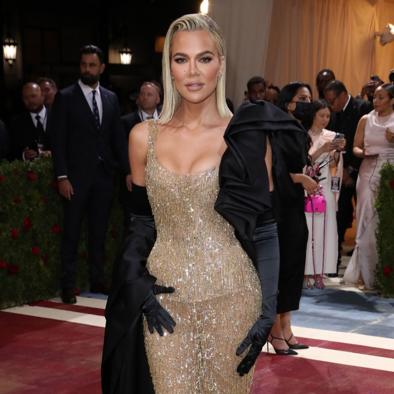 Khloe Kardashian faz biscoitos com verdade e sonho: veja como eles adoram decorar 1 para o irmão 'Baby'