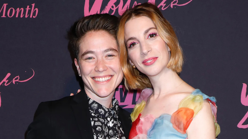 Molly Bernard, de Younger, grávida, esperando o primeiro filho com a esposa Hannah Lieberman