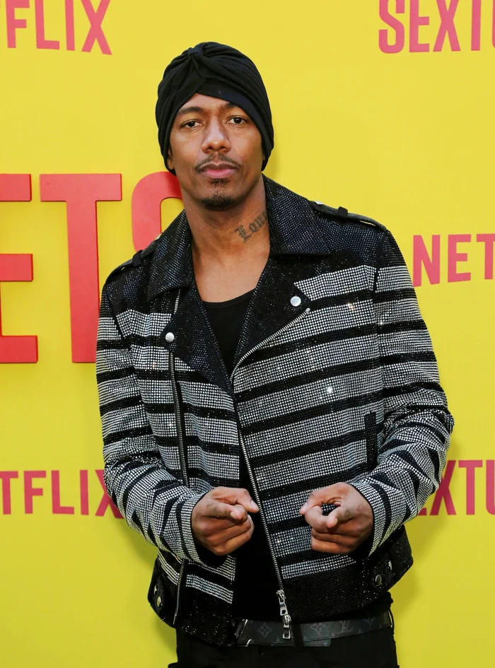 'Broken' Nick Cannon homenageia o falecido filho Zen em'Painful' 1 Year Anniversary of His Death 686 LA Premiere of "Sextuplets", Los Angeles, USA - 07 Aug 2019