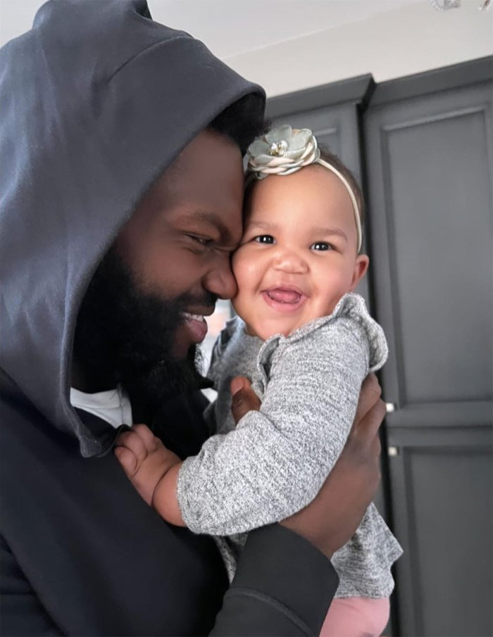 Filha de Shaquil Barrett, linebacker do Tampa Bay Buccaneers, de 2 anos, morta após se afogar em uma piscina