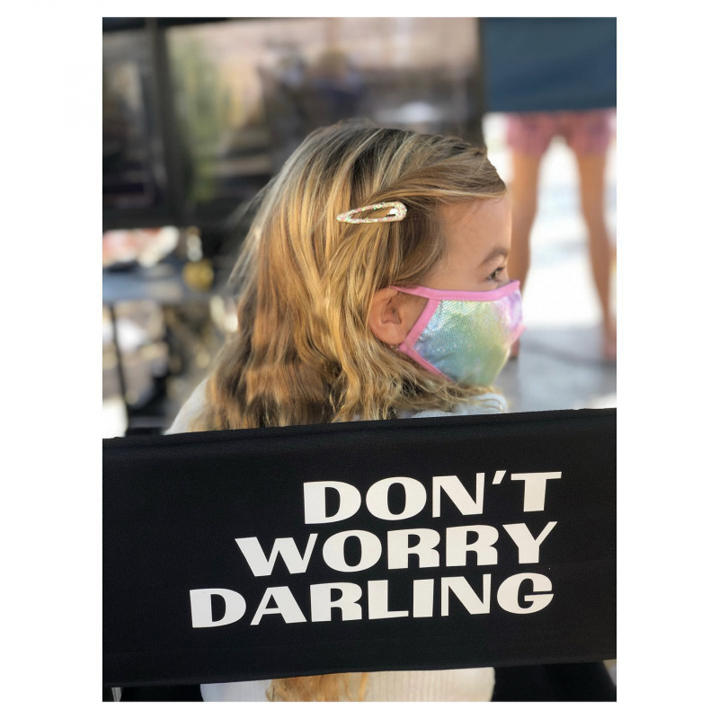   Olivia Wilde diz que foi 'um pouco malvada' com a filha Daisy durante as filmagens de 'Don't Worry Darling'