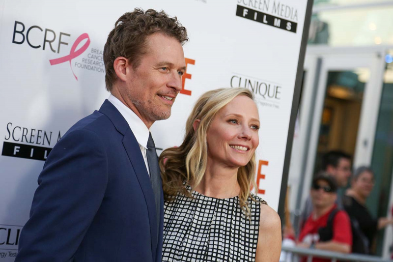  Os altos e baixos de Anne Heche e James Tupper