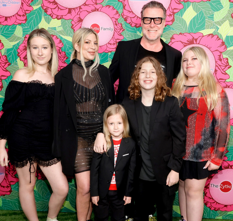 Recurso - Tori Spelling e Guia da família de Dean McDermott: Conheça seus 5 filhos, seus pais famosos e muito mais