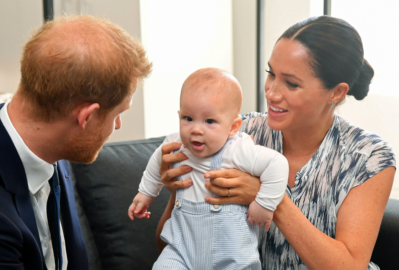 Filhos do príncipe Harry e Meghan Markle podem começar a usar títulos reais após o rei Charles III's Accession