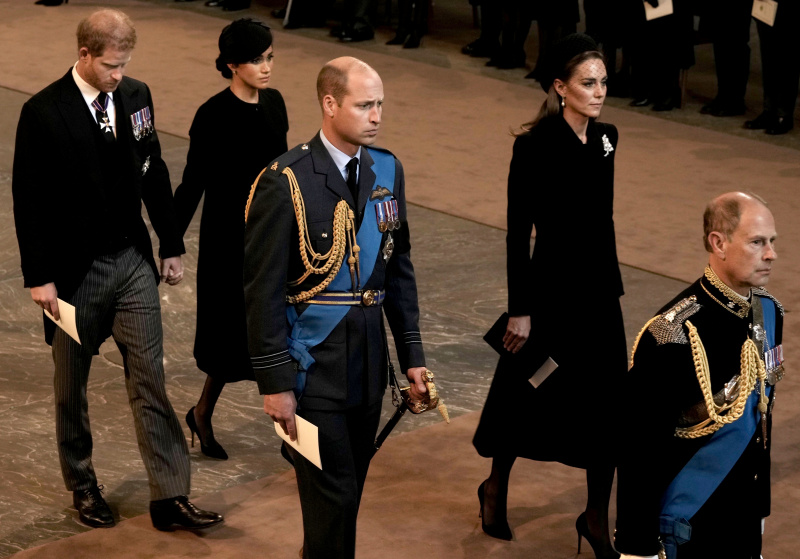 O funeral da rainha Elizabeth II dá à família real a 'oportunidade de curar' em meio a uma fenda em andamento, diz o Royal Expert fab four