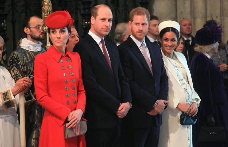 A duquesa do príncipe William, Kate, tentará evitar' Meghan Markle, Prince Harry Amid UK Trip, Expert Says