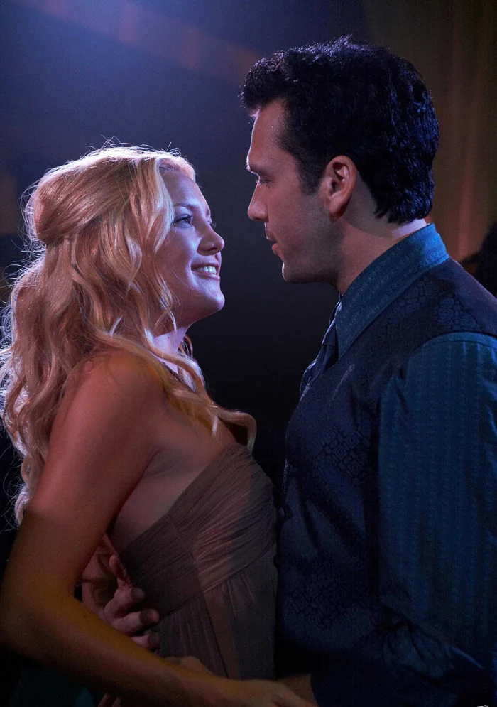   Kate Hudson tem uma resposta selvagem quando perguntada sobre beijar Dane Cook - 544