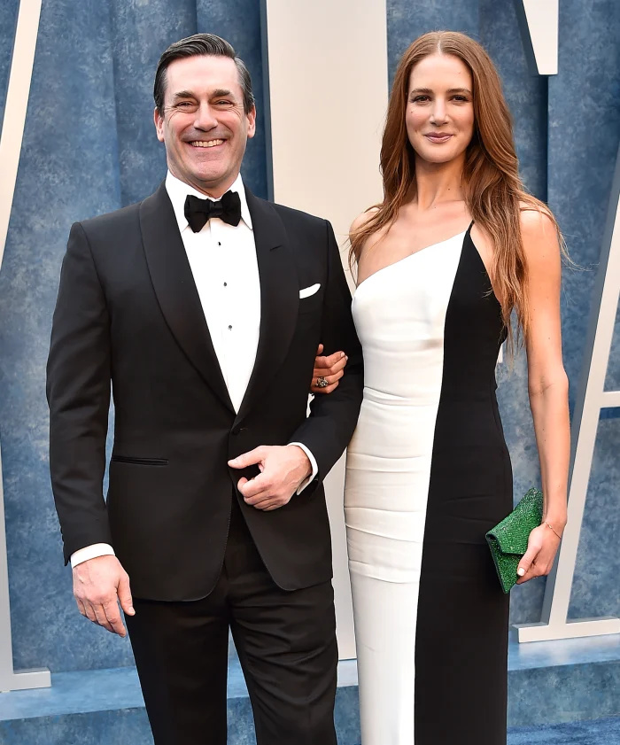 Jon Hamm e Anna Osceola se casam após 3 anos de namoro, casamento realizado em um local famoso de 'Mad Men'