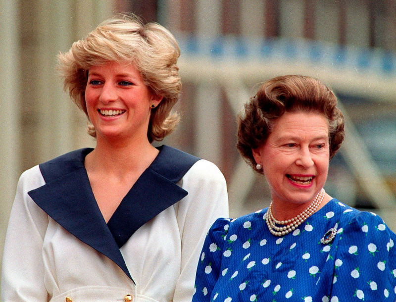 1987 Princesa Diana e Rainha Elizabeth II's Ups and Downs Through the Years