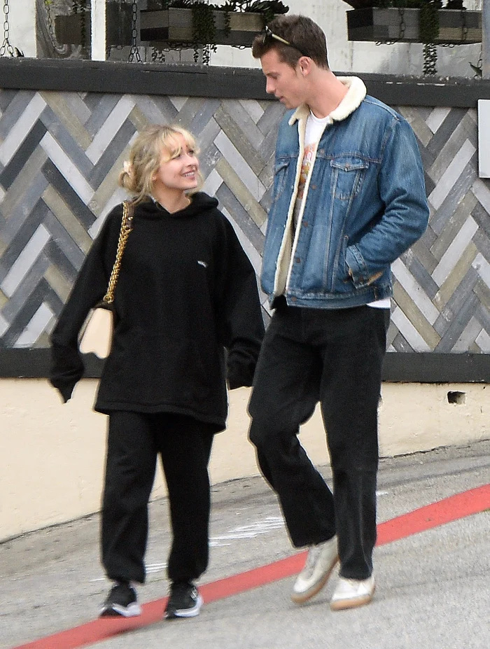 Shawn Mendes e Sabrina Carpenter