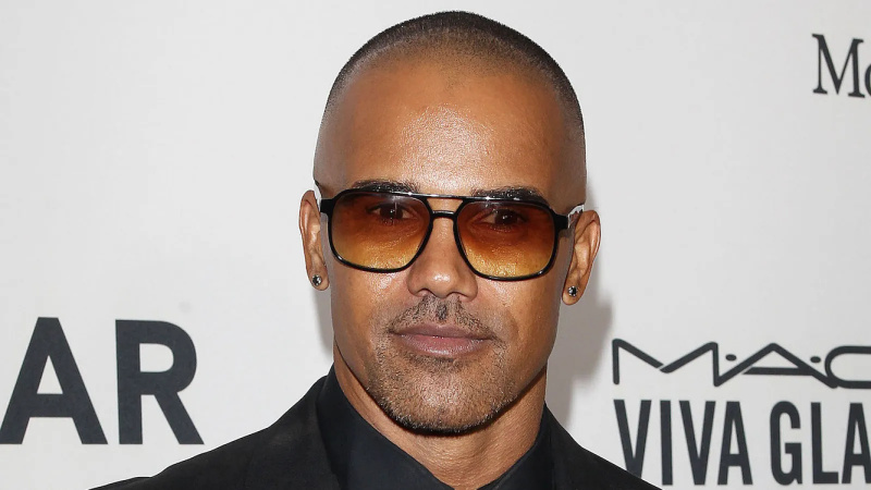 Shemar Moore anuncia que está esperando seu primeiro filho com sua namorada Jesiree Dizon