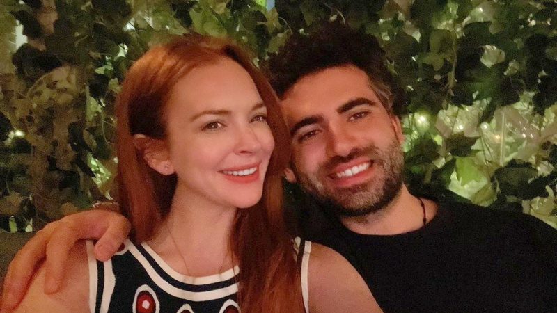 Lindsay Lohan desfruta de jantar com seu rei Badar Shammas em Londres