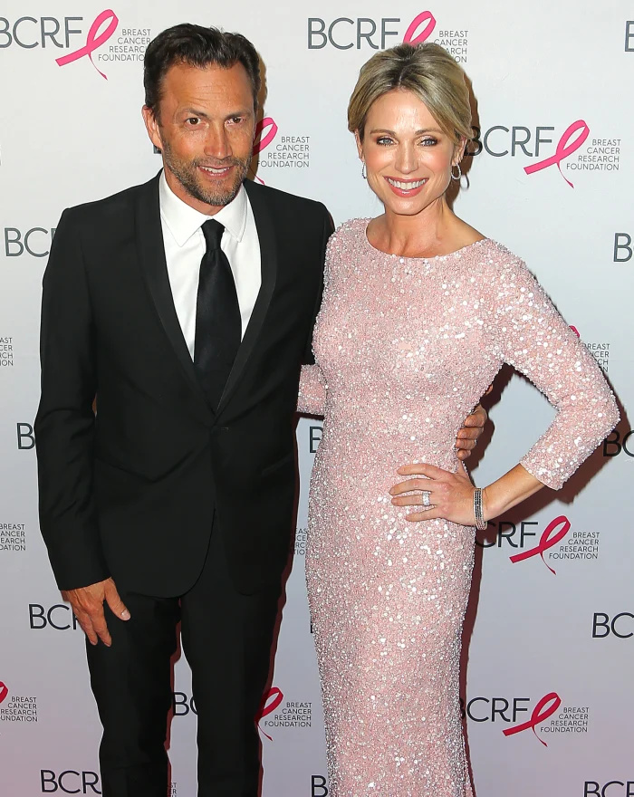 Bom Dia America's Amy Robach and Husband Andrew Shue Sold Their New York Apartment Ahead of T.J. Holmes Affair Rumors: Details