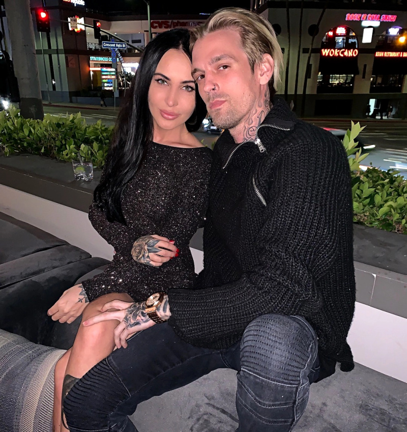 A ex-namorada de Aaron Carter, Lina Valentina, reage à morte do rapper: 'Desejando-lhe muita paz'