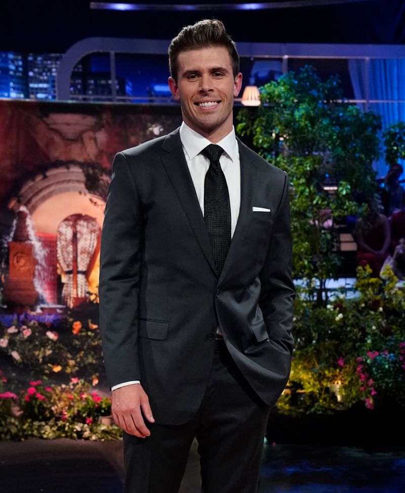   Tudo para saber sobre a 27ª temporada de 'The Bachelor' - incluindo quem já recebeu a 1ª rosa de Zach