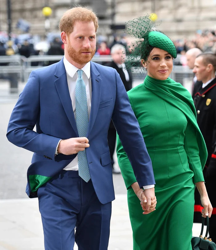 Família real está 'respirando de alívio' pelo príncipe Harry e Meghan Markle's Docuseries Hasn't Shared Many Bombshells, Expert Claims
