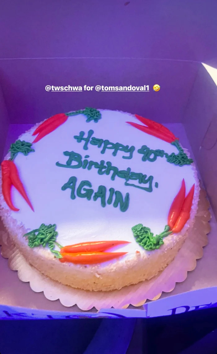   Tom Schwartz faz piadas sobre a idade de Tom Sandoval