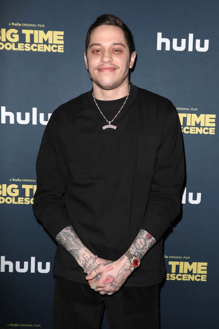 Pete Davidson explica preferências de relacionamento em meio ao romance EmRata Emily Ratajkowski 2