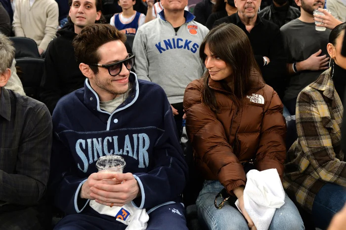 Pete Davidson explica preferências de relacionamento em meio ao romance EmRata Emily Ratajkowski 3