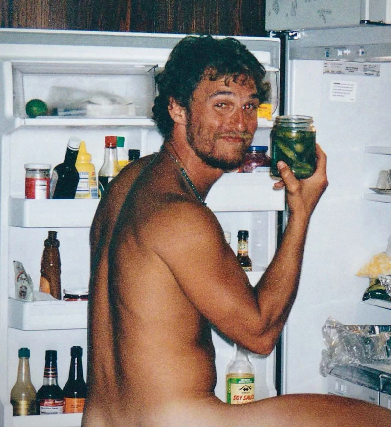 Matthew McConaughey Nude Pickles Geladeira