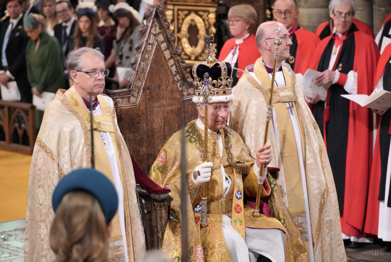 Príncipe William, princesa Kate e crianças se preparam para a coroação do rei Charles III em novo vídeo dos bastidores: assista