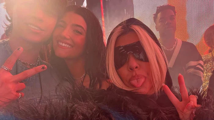   Kourtney Kardashian e Travis Barker Coachella 2023