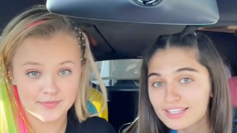   JoJo Siwa gera rumores de romance com Avery Cyrus após separação de Kylie Prew