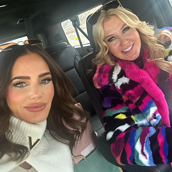 Meredith Marks sobrevive a um acidente de carro quase fatal dirigindo em um banco de neve