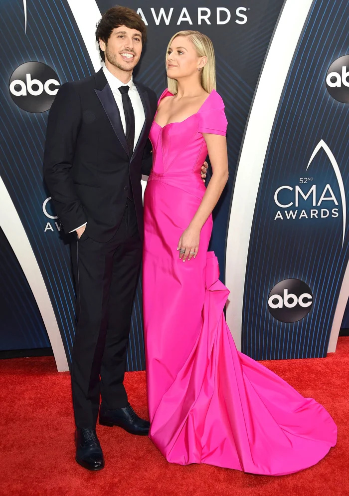 Kelsea Ballerini revela que já foi't Spoken to Morgan Evans Since Their Split 2