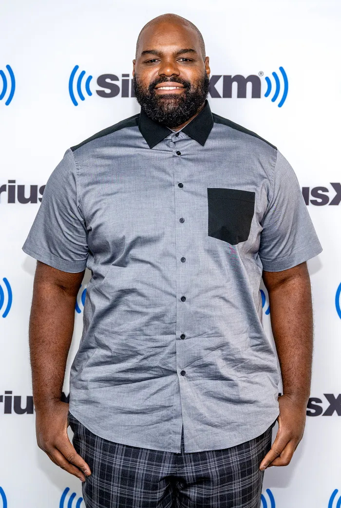 Michael Oher promete buscar 'Justiça' enquanto o autor de 'The Blind Side', Michael Lewis, pondera