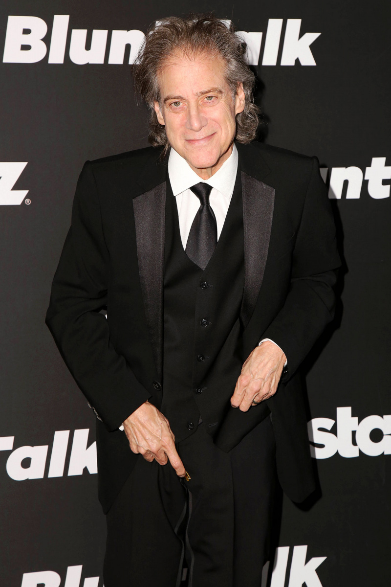   Richard Lewis Celebrity Health Scares ao longo dos anos