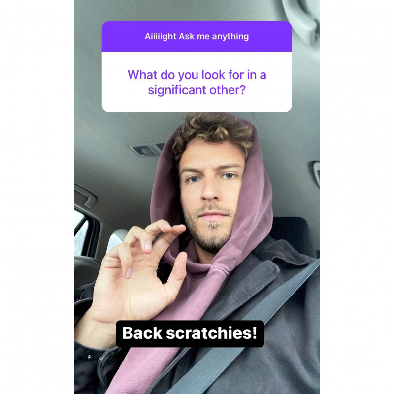   Erich Schwer, da Bachelorette, provoca o que ele procura em um parceiro após a separação de Gabby Windey