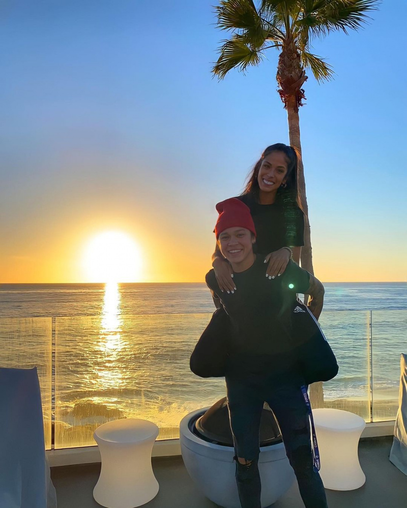  Kaycee Clark no relacionamento de Nany com vitória no desafio
