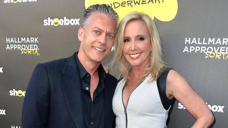 A estrela de 'RHOC' Shannon Beador se reúne com o ex-marido David Beador: 'Faz anos'