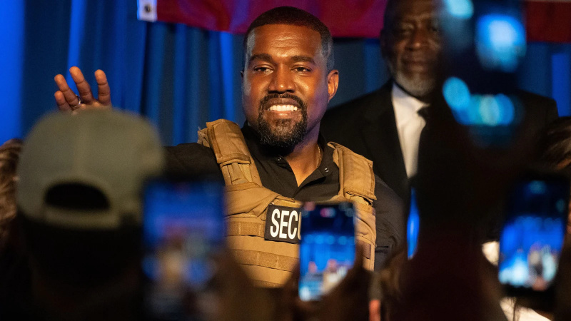 Kanye West anuncia que's Running for President of the U.S. in 2024, Shares 1st Campaign Ads