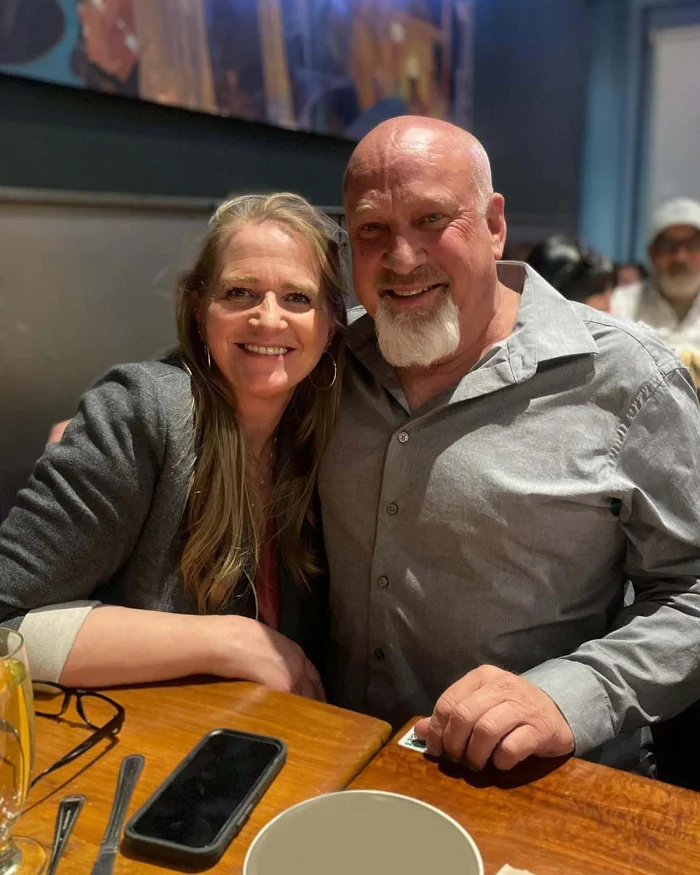   Esposas irmãs' Christine Brown: My BF David Treats Me 'Like His Queen'