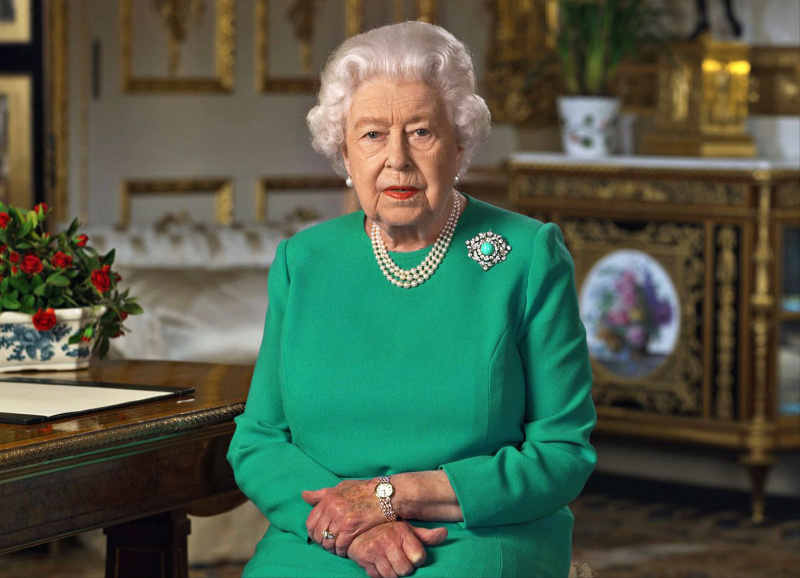 Duquesa Camilla chora a sogra Rainha Elizabeth II após sua morte
