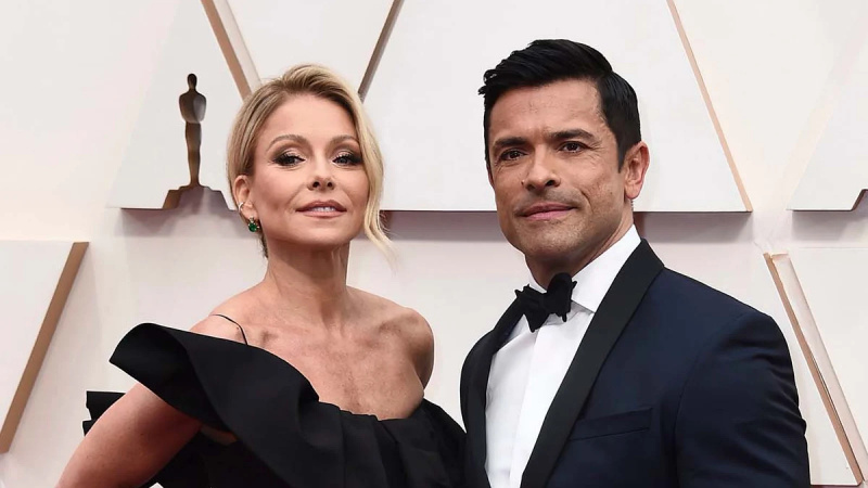Kelly Ripa e Mark Consuelos falam sobre co-apresentação do 'Live': 'Podemos muito bem terminar' nossas carreiras juntos