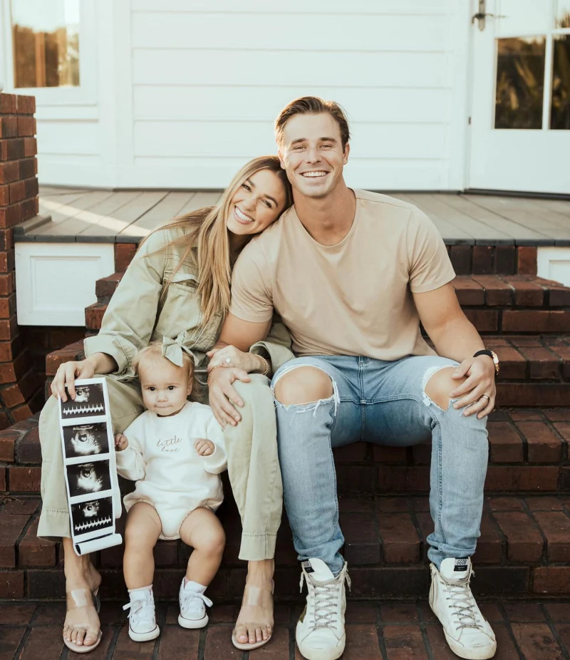   Duck Dynasty Sadie Robertson está grávida esperando o bebê 2 com o marido Christian Huff Instagram
