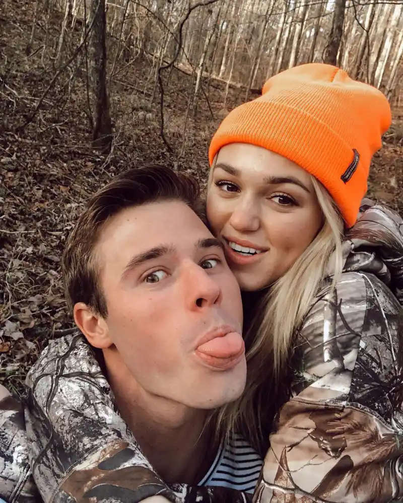   Sadie Robertson e Christian Huff: uma linha do tempo de seu relacionamento