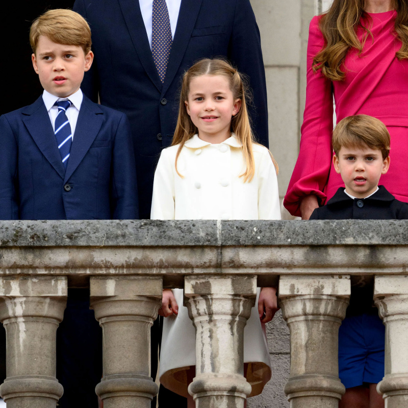  Príncipe George, princesa Charlotte e príncipe Louis começarão a nova escola juntos no próximo mês